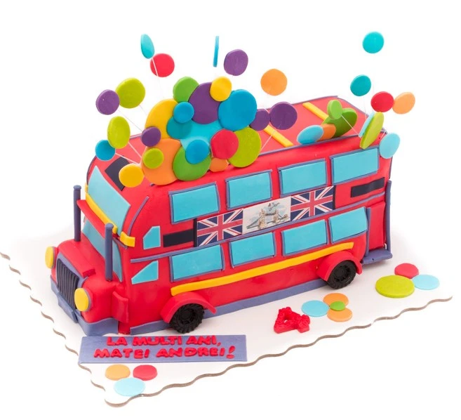 Tort Bus pentru Matei