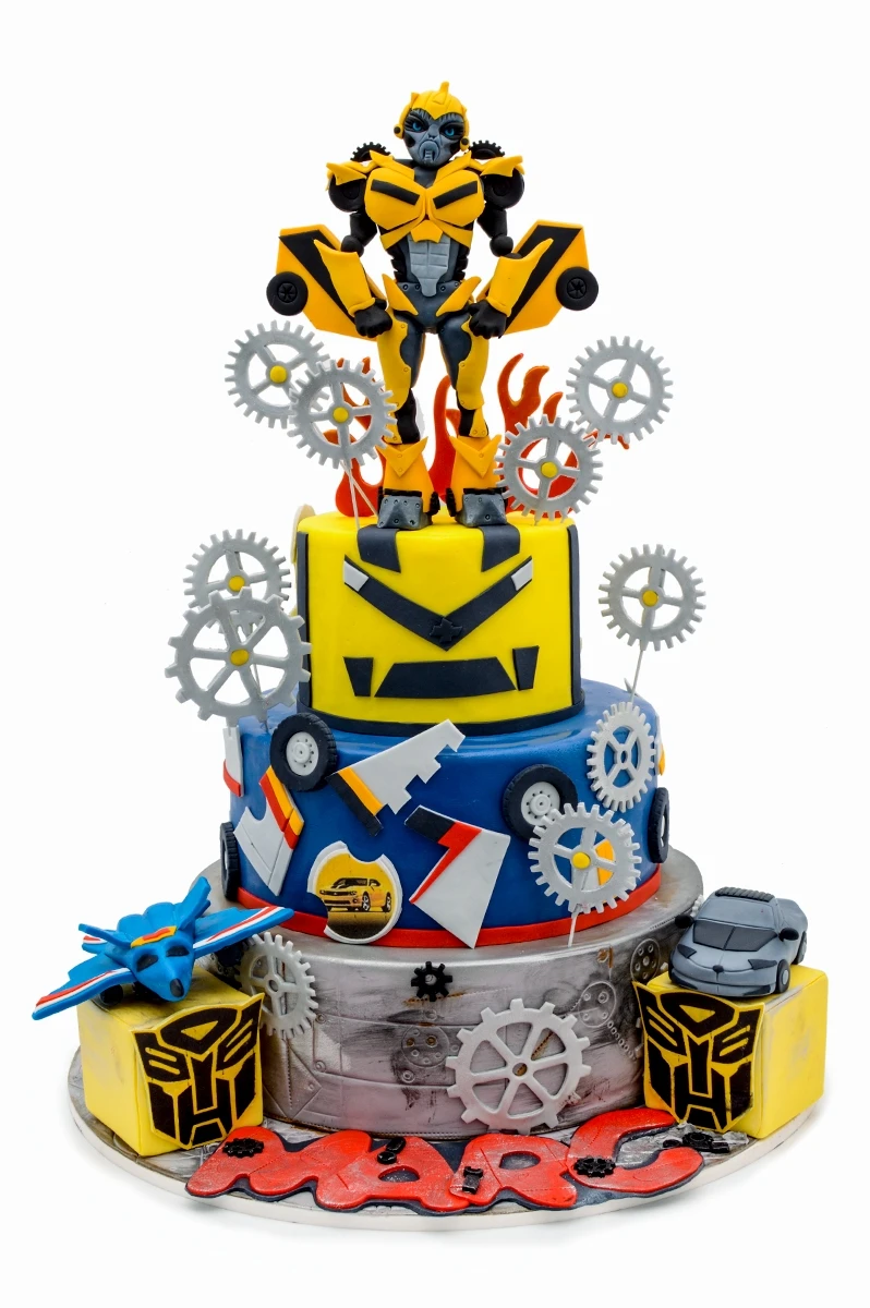 Tort Bumblebee Transformers pentru Marc