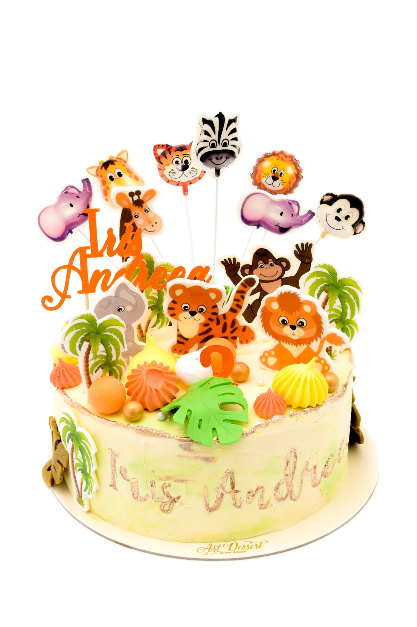 Tort cu Animalute pentru Iris